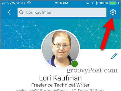 Tryck på Inställningar (kugghjul) -ikonen i LinkedIn