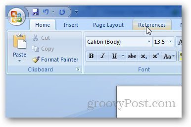 Cómo insertar notas al pie en Microsoft Word