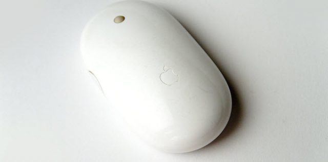 Jak spárovat staré Apple Mighty Mouse nebo Magic Mouse v systému Windows 10