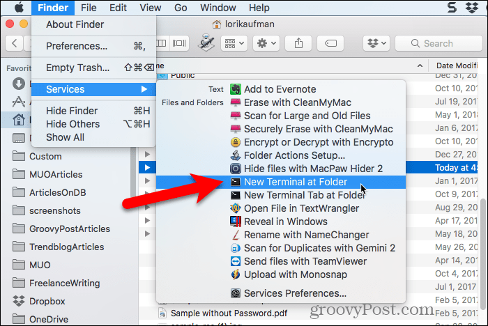 Seleccione Nueva terminal en la carpeta en Finder