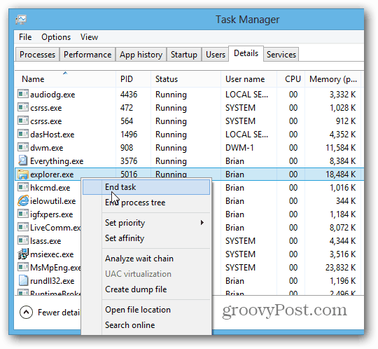 Windows 8에서 탐색기를 다시 시작하는 방법