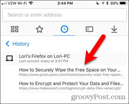 แตะที่แท็บที่เปิดใน Firefox สำหรับ Windows ใน Firefox สำหรับ iOS