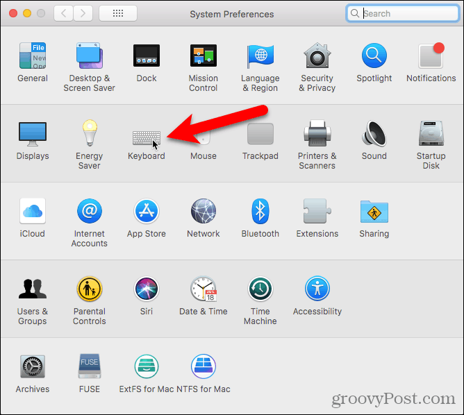 Kliknite Tipkovnica u Postavkama sustava na Mac računalu