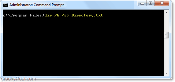 השתמש dir / b / s> directory.txt כדי להפיק שאילתת dir לקובץ טקסט